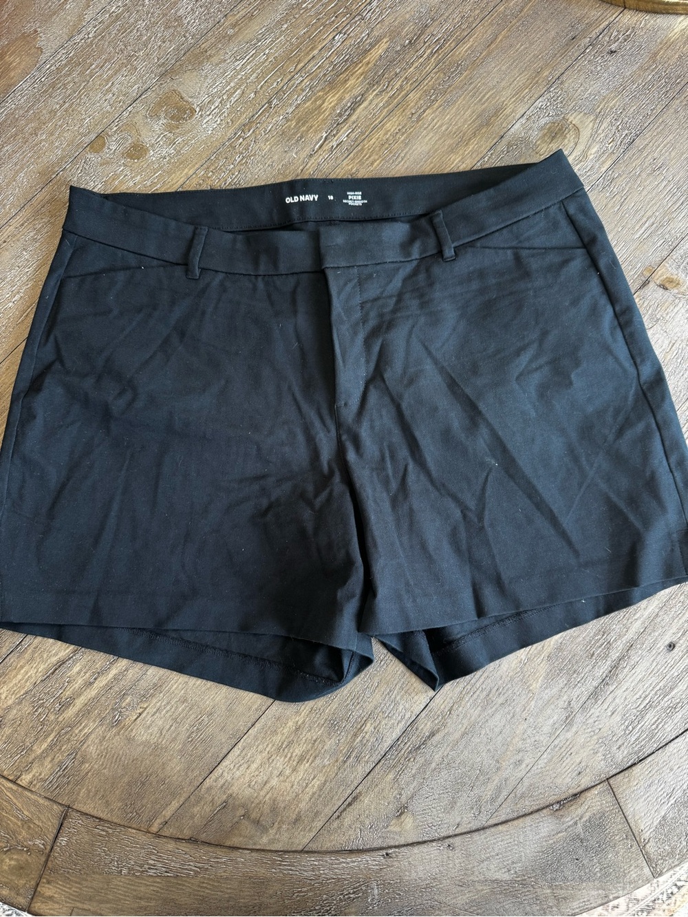 Old Navy High Rise Pixie Black Shorts Secret Smooth Pockets Size 18